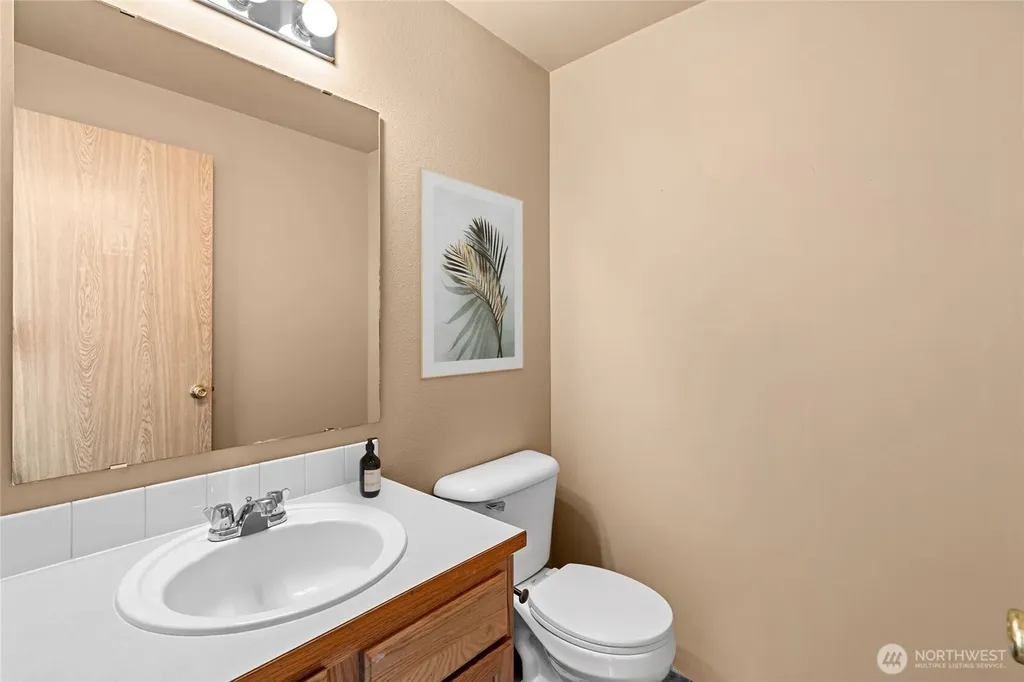1139 Nepean Drive SE Olympia WA 98513