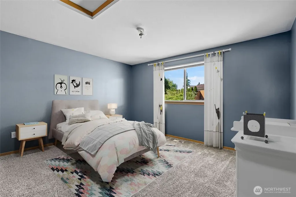 1139 Nepean Drive SE Olympia WA 98513