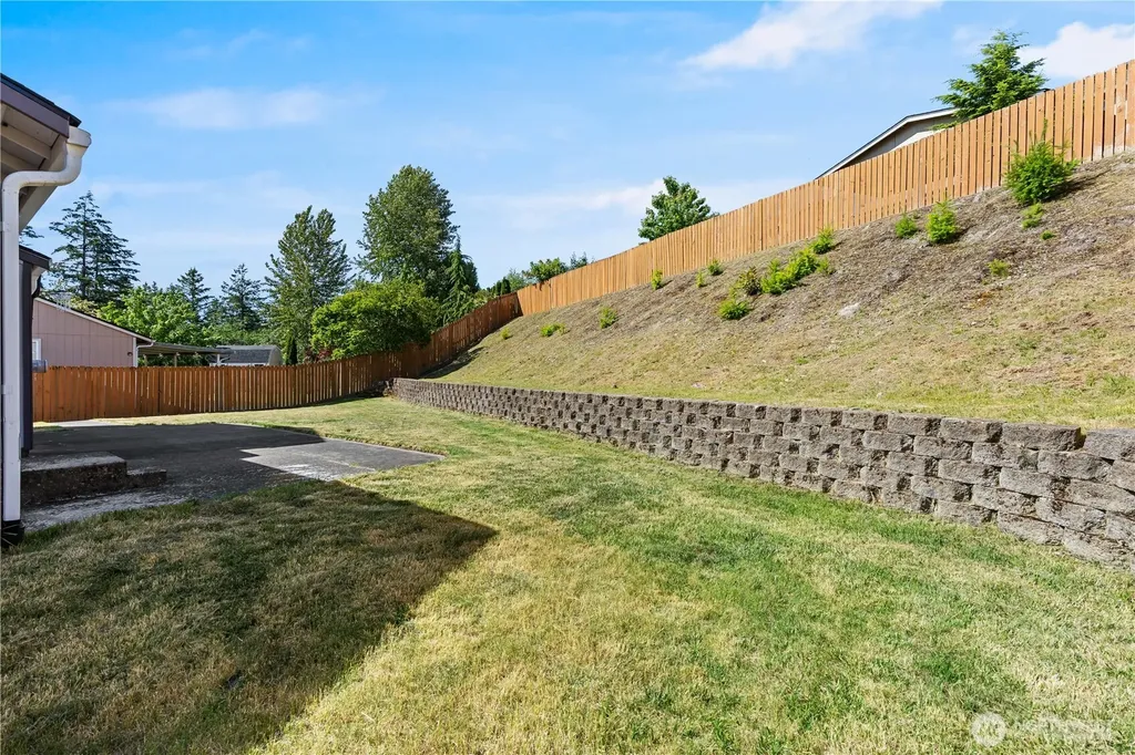1139 Nepean Drive SE Olympia WA 98513