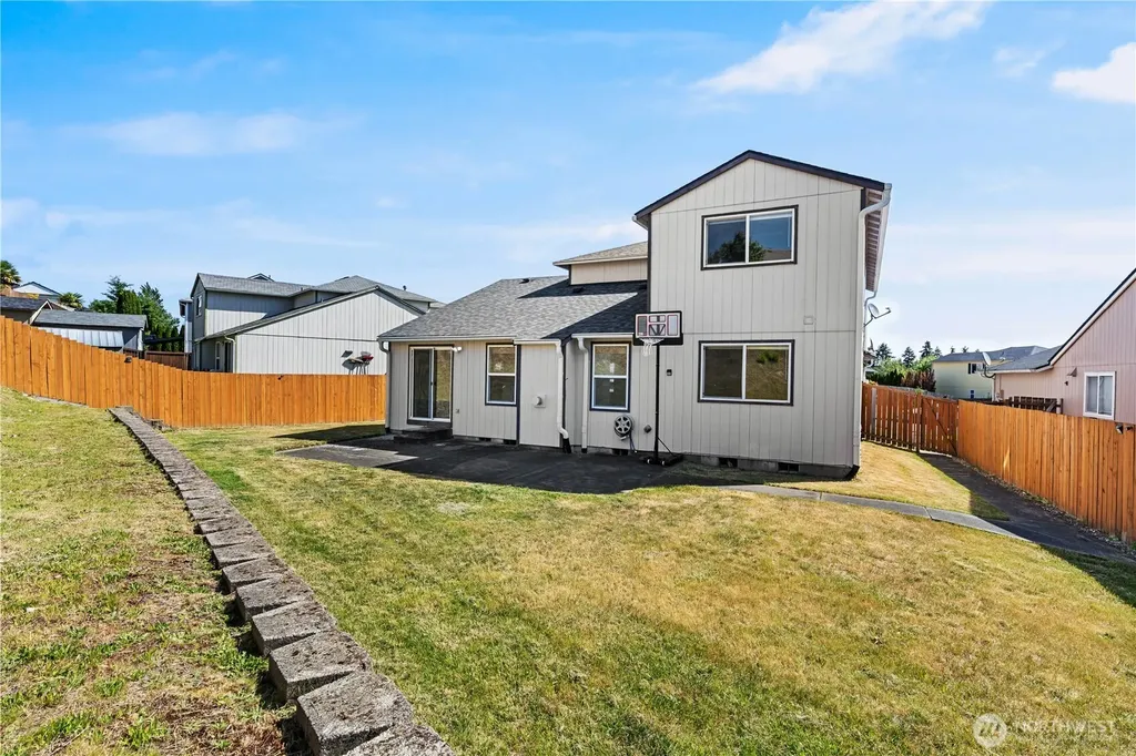 1139 Nepean Drive SE Olympia WA 98513