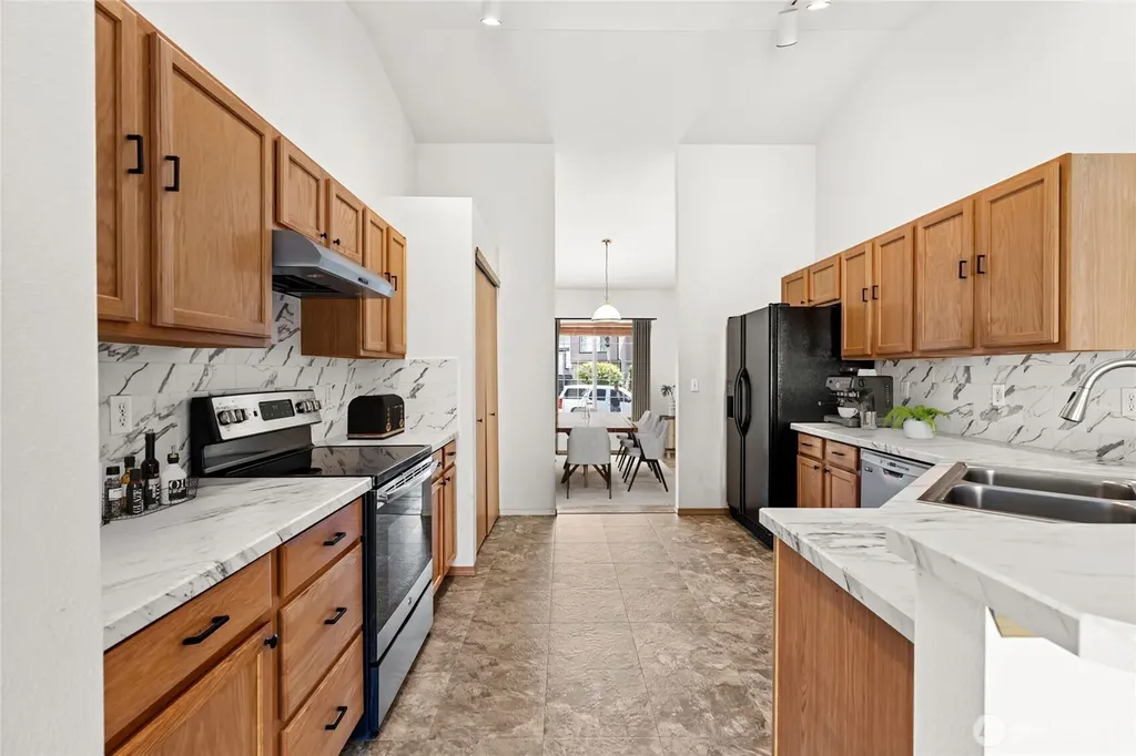 1139 Nepean Drive SE Olympia WA 98513