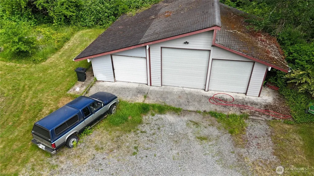 26204 Helmick Road Sedro Woolley WA 98284