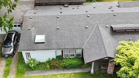 26204 Helmick Road Sedro Woolley WA 98284