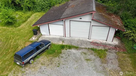 26204 Helmick Road Sedro Woolley WA 98284