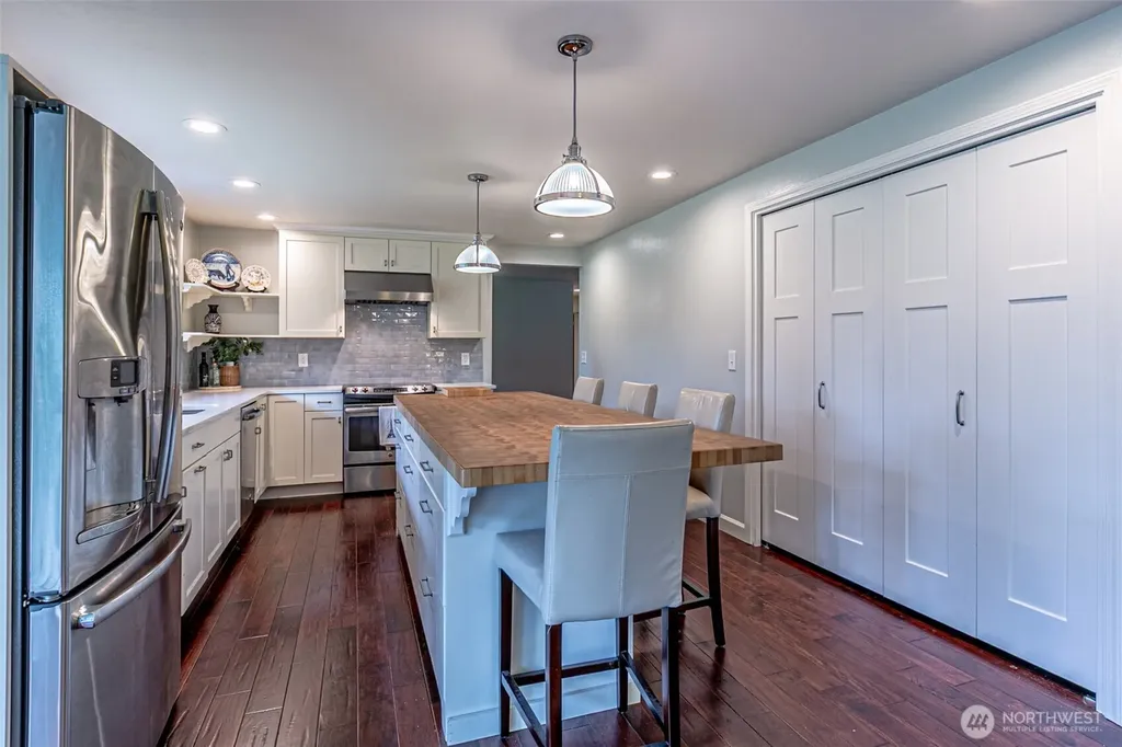 14229 SE 165th Place Renton WA 98058