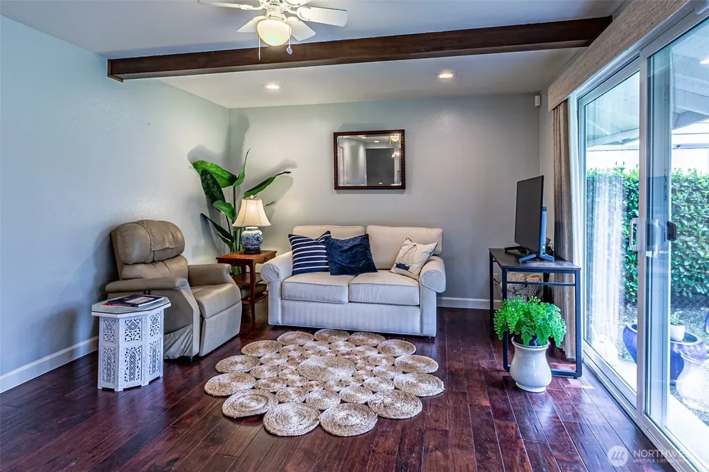 14229 SE 165th Place Renton WA 98058