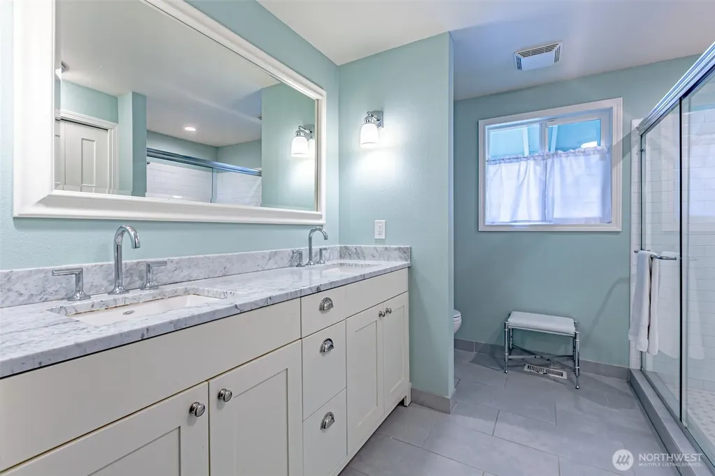 14229 SE 165th Place Renton WA 98058