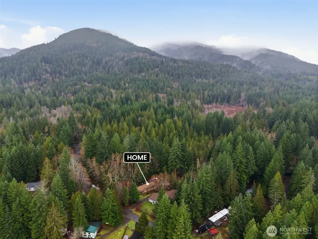 101 N Duckabush Drive N Hoodsport WA 98548