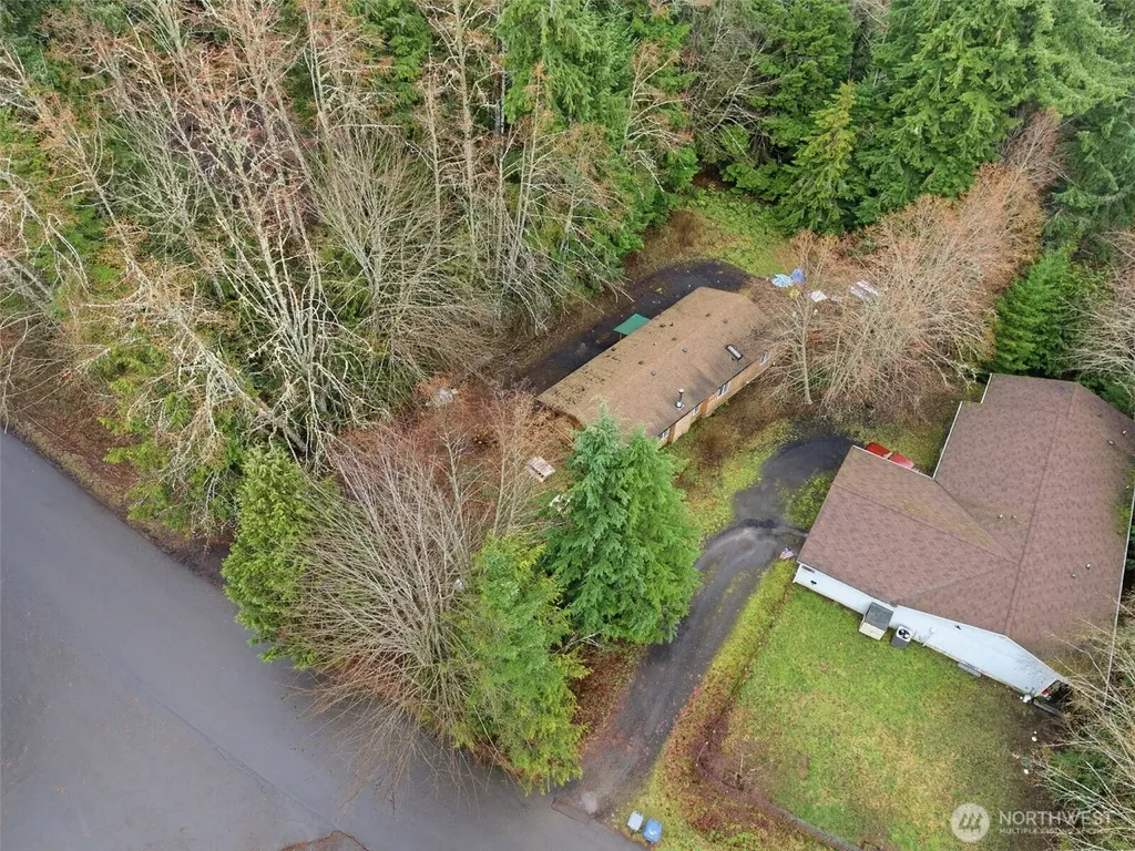 101 N Duckabush Drive N Hoodsport WA 98548