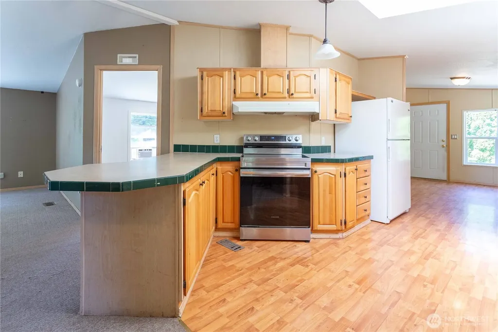 1069 Ellie Lane Camano Island WA 98282