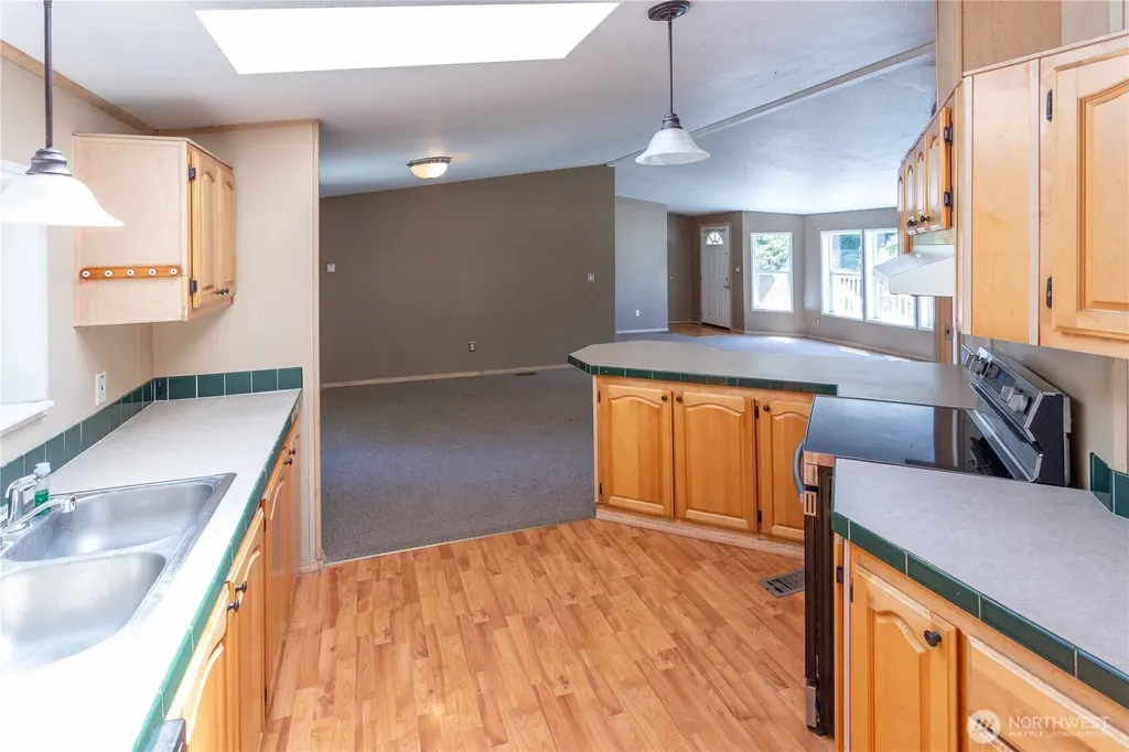 1069 Ellie Lane Camano Island WA 98282