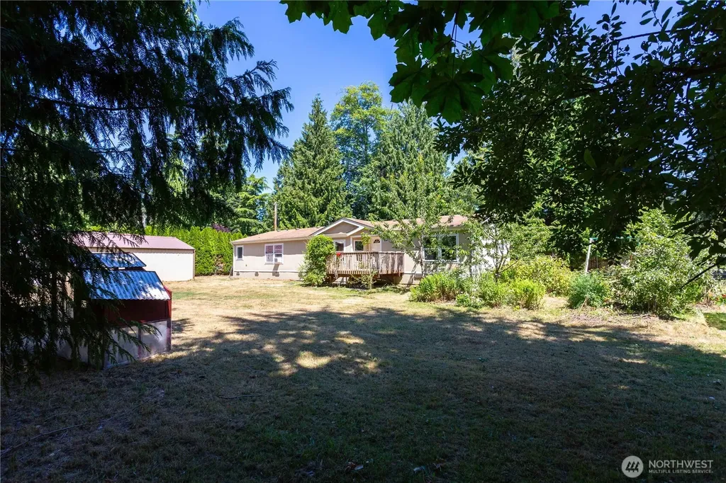 1069 Ellie Lane Camano Island WA 98282