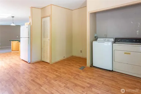 1069 Ellie Lane Camano Island WA 98282