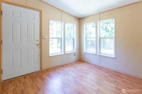 1069 Ellie Lane Camano Island WA 98282