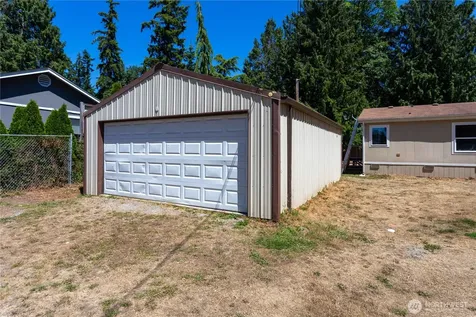 1069 Ellie Lane Camano Island WA 98282