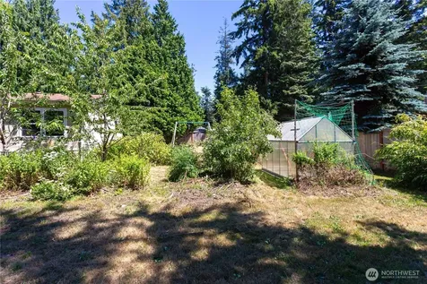 1069 Ellie Lane Camano Island WA 98282