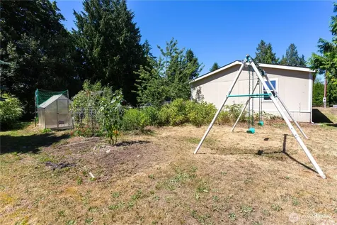 1069 Ellie Lane Camano Island WA 98282