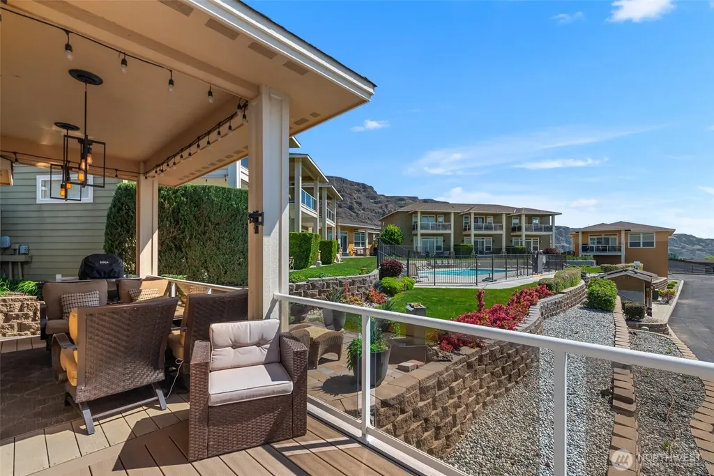 9119 Seahawk Lane NW Quincy WA 98848