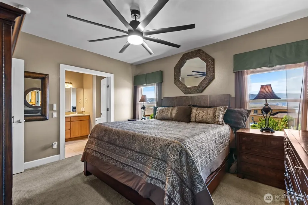 9119 Seahawk Lane NW Quincy WA 98848