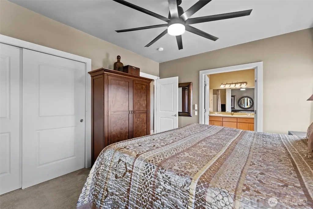 9119 Seahawk Lane NW Quincy WA 98848