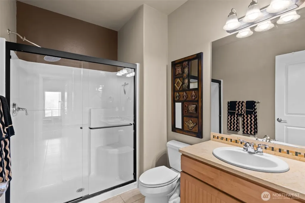 9119 Seahawk Lane NW Quincy WA 98848