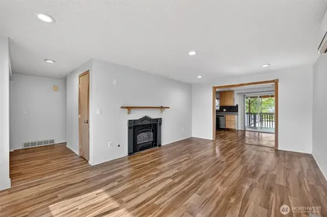 9402 S Sheridan Avenue Tacoma WA 98444
