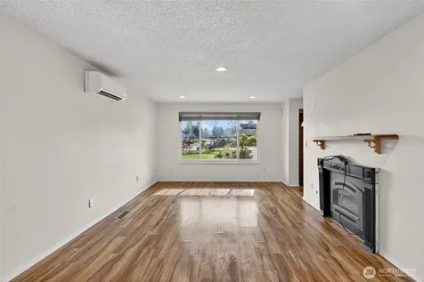 9402 S Sheridan Avenue Tacoma WA 98444