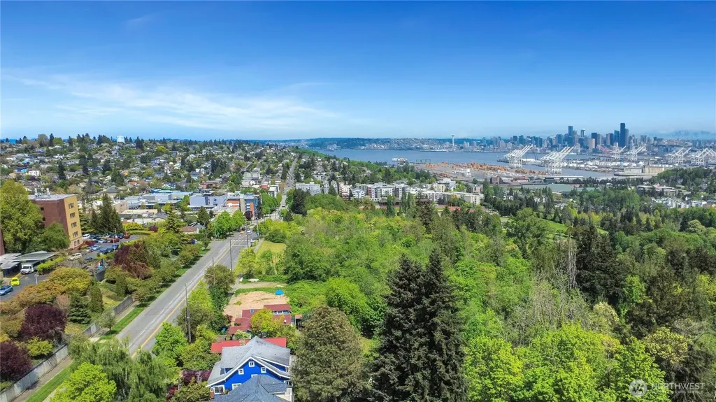 5014 35th Avenue SW Seattle WA 98126