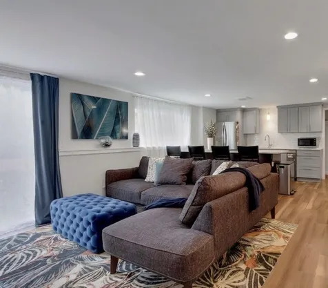 5014 35th Avenue SW Seattle WA 98126