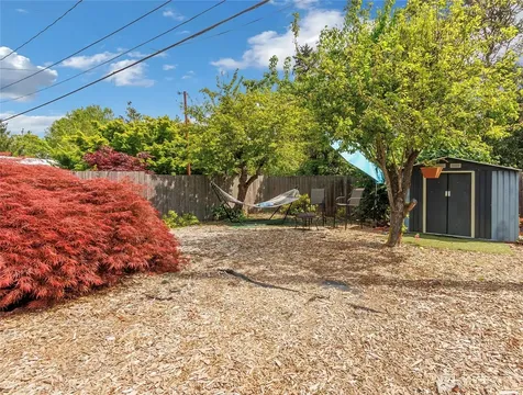 5014 35th Avenue SW Seattle WA 98126
