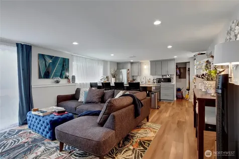 5014 35th Avenue SW Seattle WA 98126