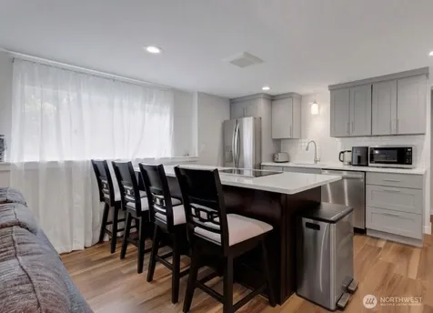 5014 35th Avenue SW Seattle WA 98126