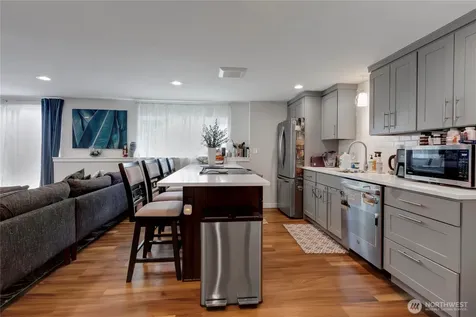 5014 35th Avenue SW Seattle WA 98126