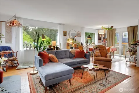 5014 35th Avenue SW Seattle WA 98126