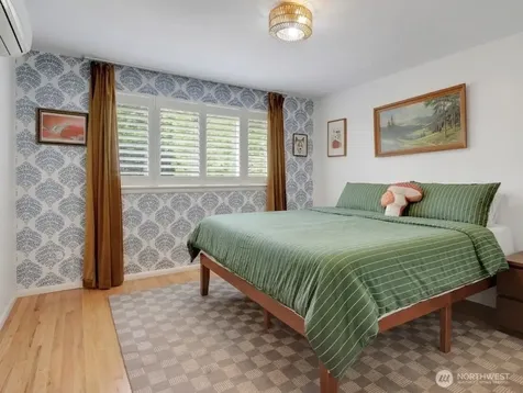 5014 35th Avenue SW Seattle WA 98126