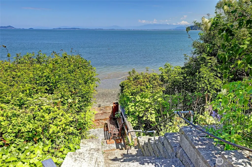 144 Loon Asea Lane Camano Island WA 98282