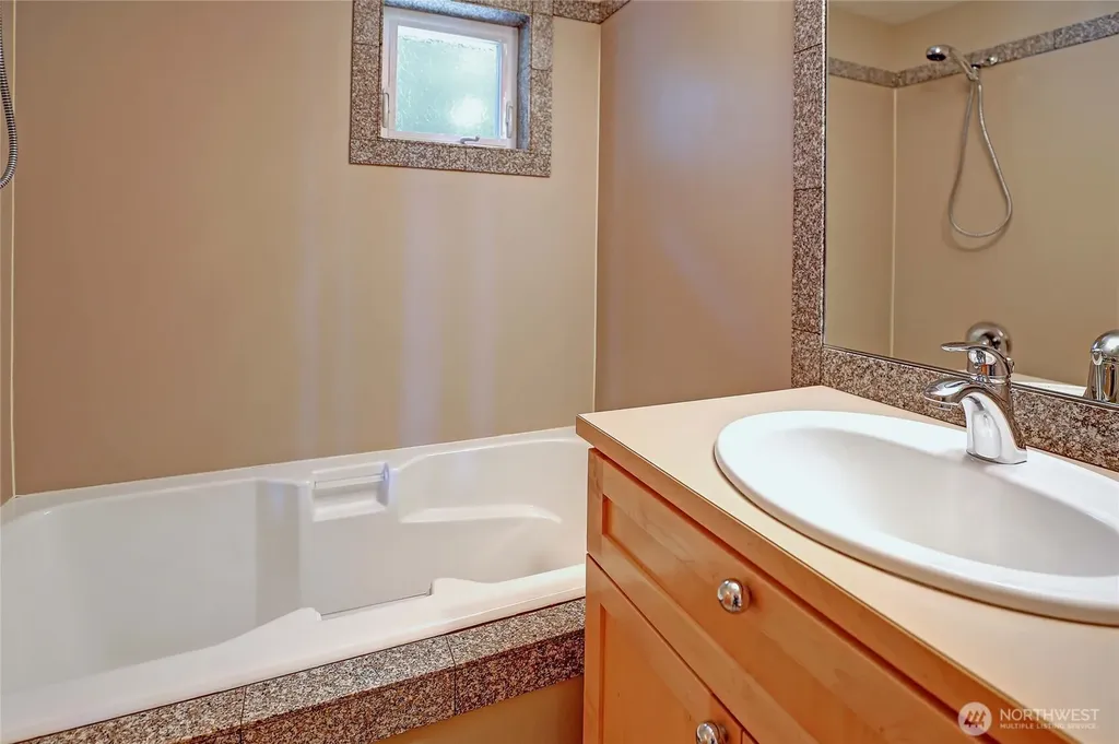 144 Loon Asea Lane Camano Island WA 98282
