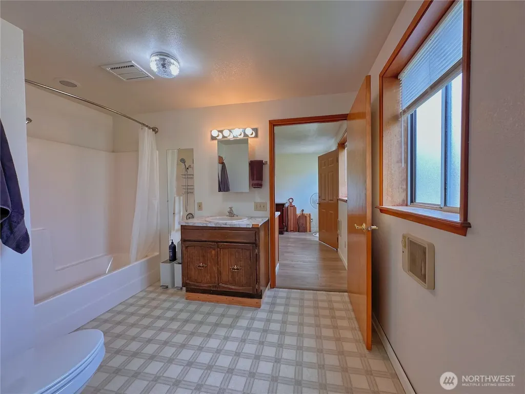 1113 River Drive Coulee Dam WA 99116