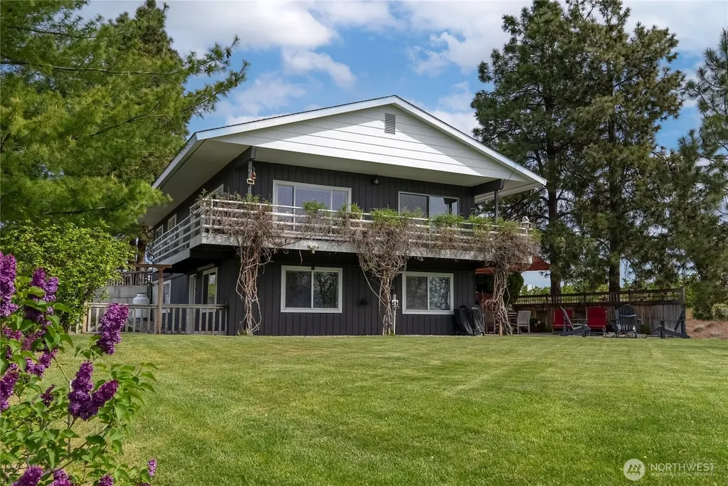 86 Mountain View Drive Brewster WA 98812
