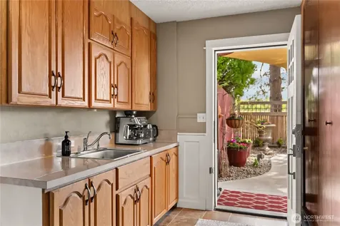 86 Mountain View Drive Brewster WA 98812