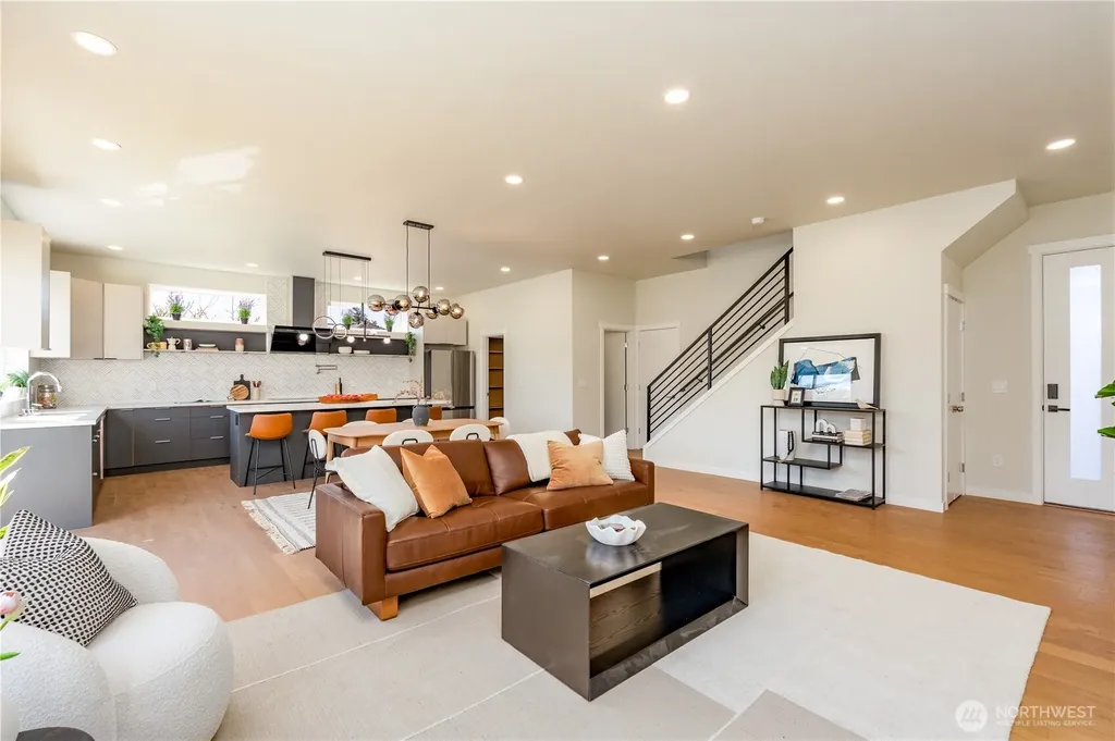5114 15th Avenue S Seattle WA 98108