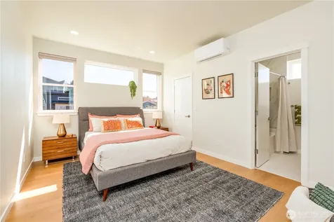 5114 15th Avenue S Seattle WA 98108