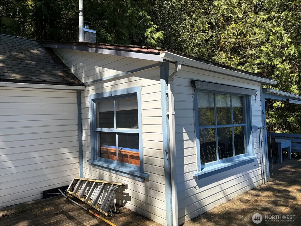 1054 Lake Whatcom Boulevard Bellingham WA 98284