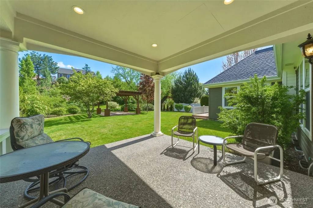 970 SE Creekside Drive College Place WA 99324