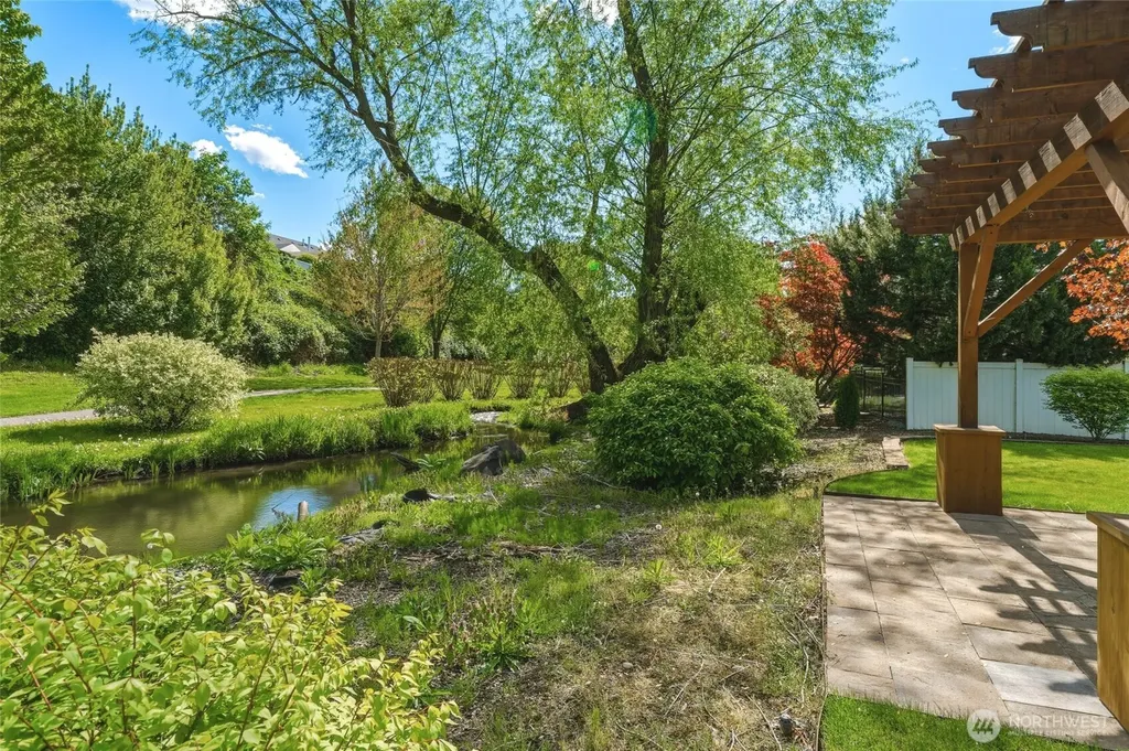 970 SE Creekside Drive College Place WA 99324