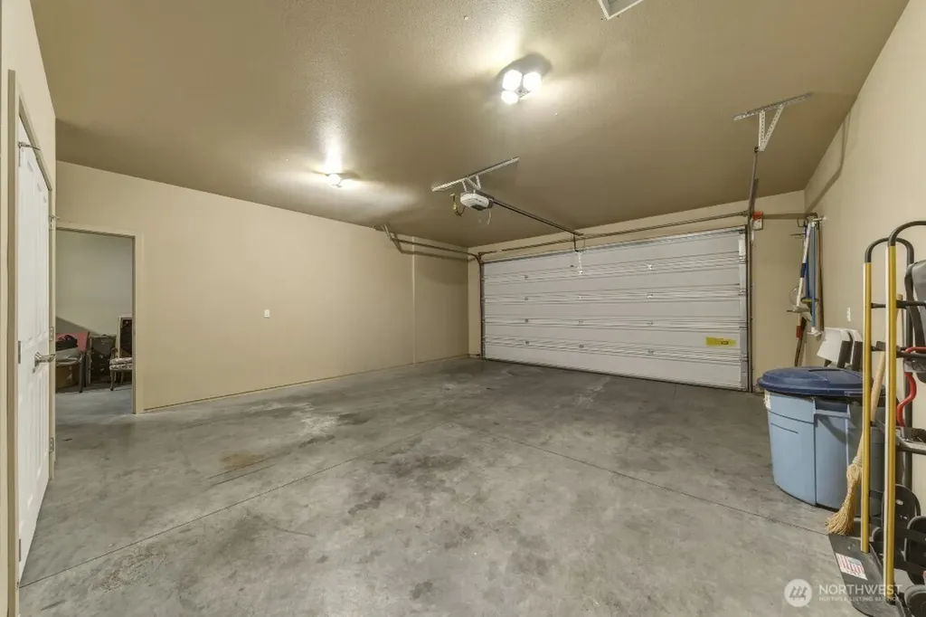 970 SE Creekside Drive College Place WA 99324