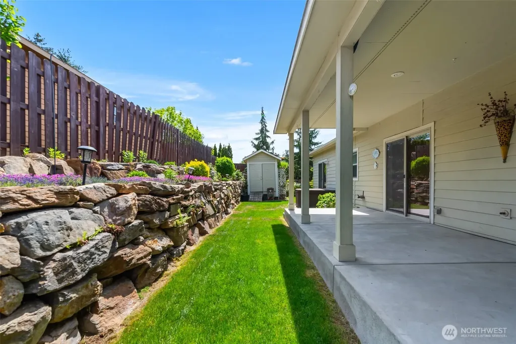 2125 Blackstone Court East Wenatchee WA 98802