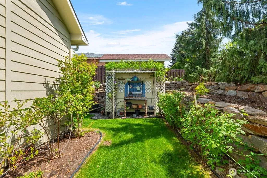 2125 Blackstone Court East Wenatchee WA 98802