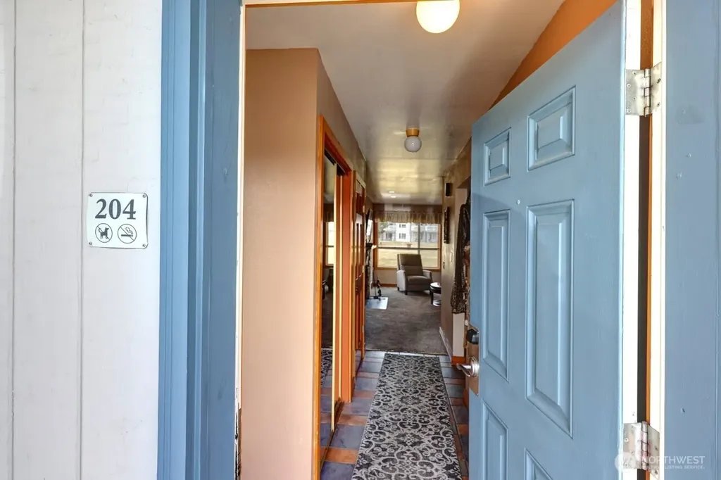 210 26th Street NW Long Beach WA 98631