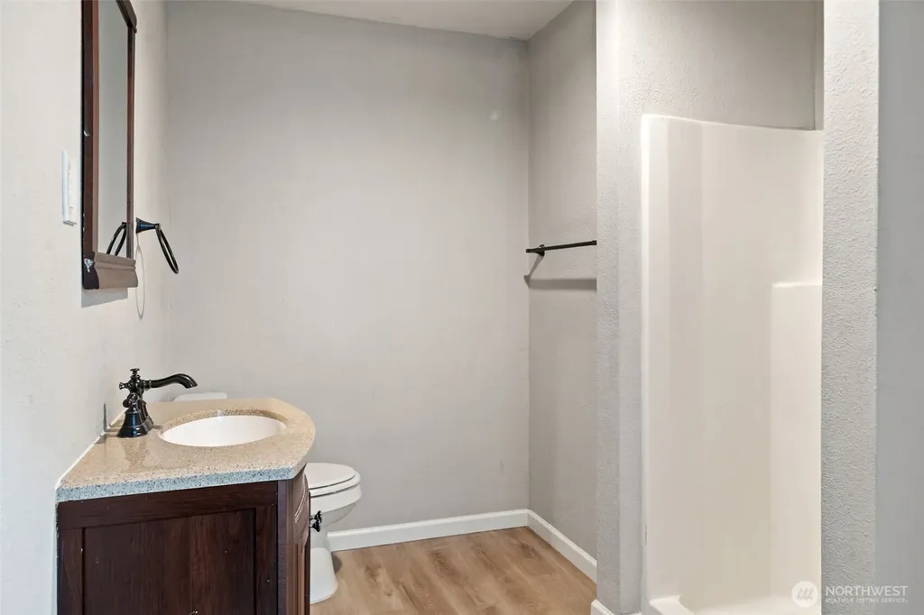 2103 Ponderosa Drive SE Port Orchard WA 98366